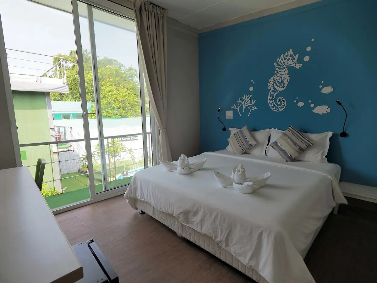 The Beacha Club Hotel Phi Phi Don